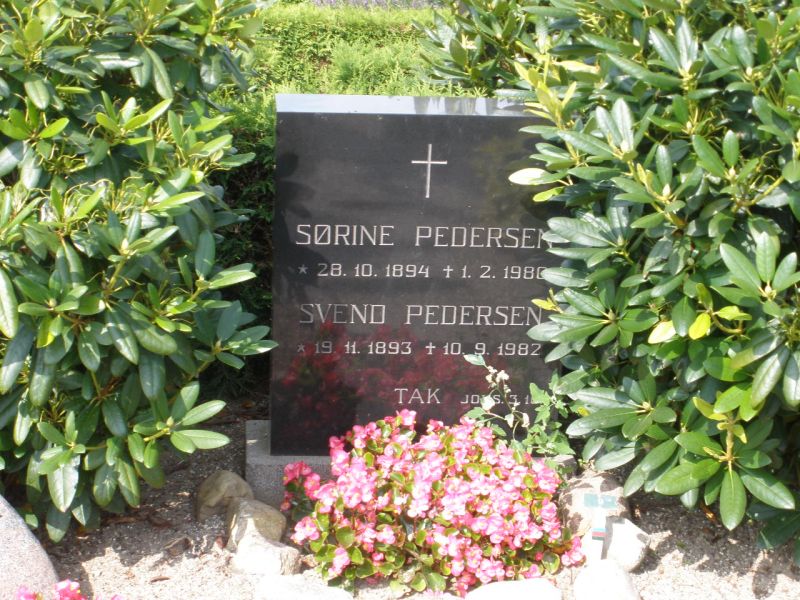Soerine Pedersen.JPG